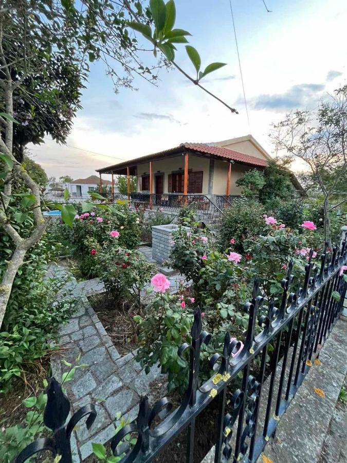 Valsamo Luxury Cottage Chaidefto Екстериор снимка